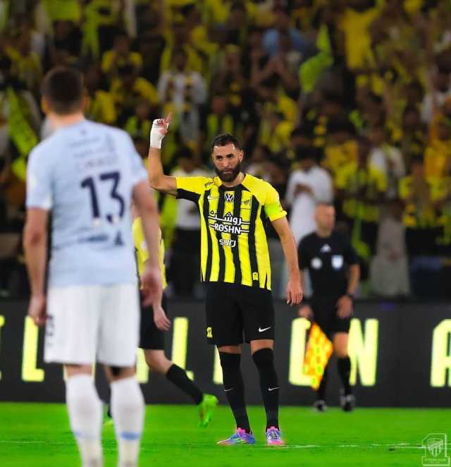 الاتحاد ينشد الفوز على الرائد ليتوج بلقب الدوري