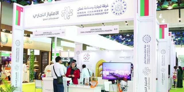 غرفة تجارة وصناعة عُمان تشارك في معرض الامتياز التجاري بالهند