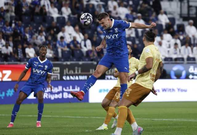 الهلال يُبقي على حظوظه باللقب برباعية في مرمى العروبة