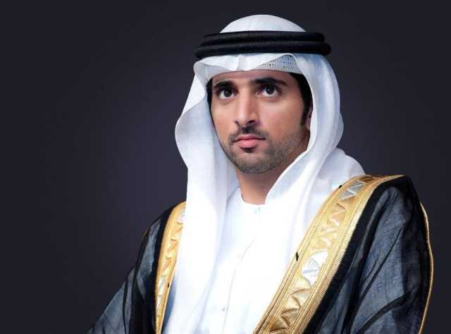 ولي عهد دبي يصل إلى البلاد