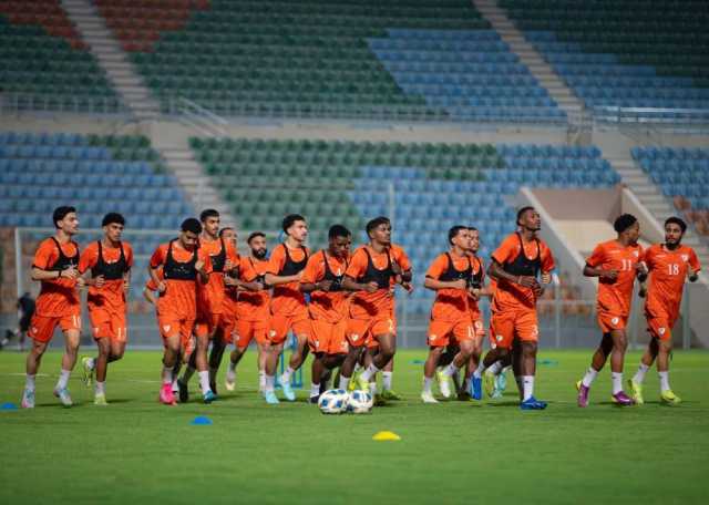 الأحمر الأولمبي يختبر تحضيراته بلقاء شؤون البلاط السلطاني