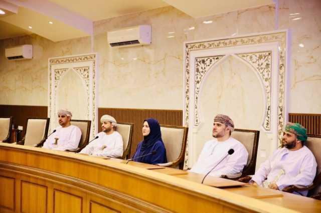 مناقشة حوكمة التشغيل في القطاع الصحي بالظاهرة