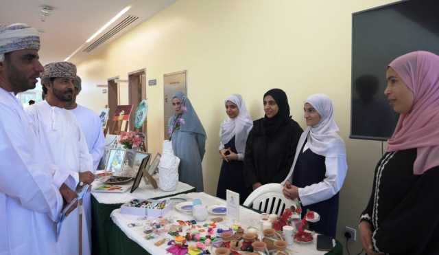 فعالية بمستشفى نزوى لدعم ذوي الإعاقة السمعية