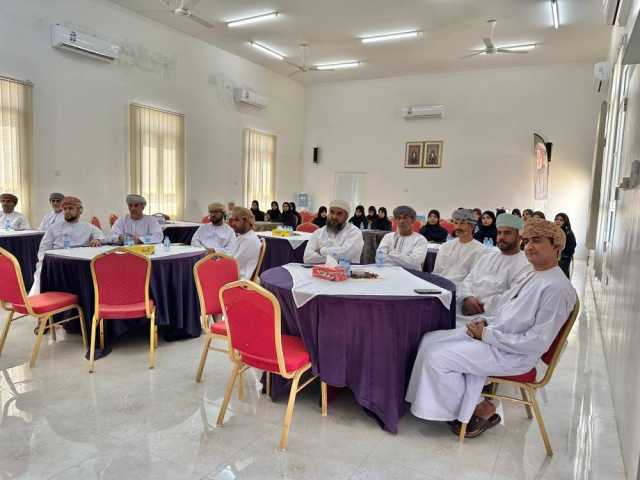 برنامج للتعريف بتقنية الذكاء الاصطناعي ببهلا