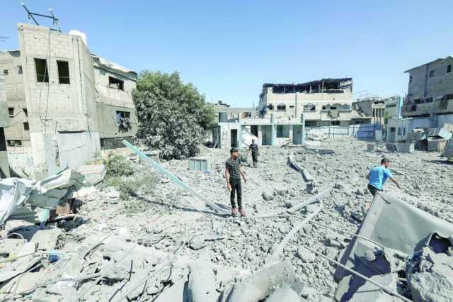 إستشهاد عشرات الفلسطينيين جراء الغارات الإسرائيلية على قطاع غزة