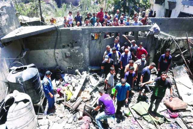اسرائيل تواصل قتل الجوعى وقصف المدنيين في غزة