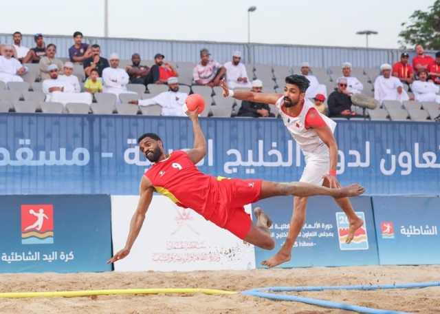 حمود الحسني لـ عمان: تتويج منتخب اليد الشاطئية بالألقاب دليل على كفاءة المدرب الوطني