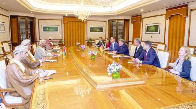 وزيرا خارجية عُمان وألمانيا يناقشان الشراكة في الطاقة المتجددة وتطورات الأوضاع الإقليمية
