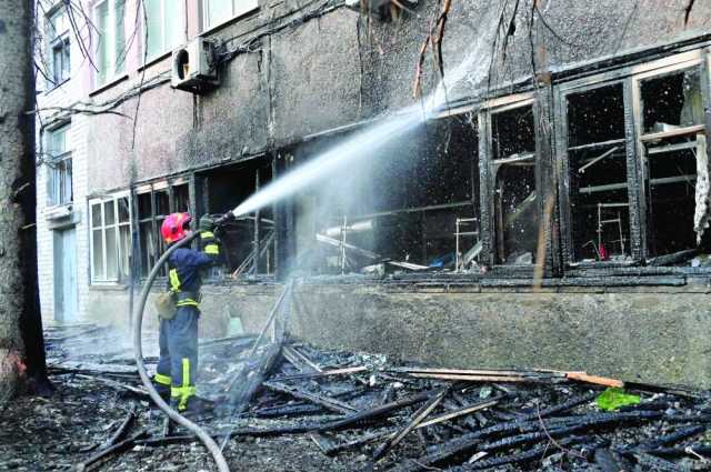 ضربات روسية مميتة على خاركيف .. وكييف تستعيد جثامين 1212 جنديا