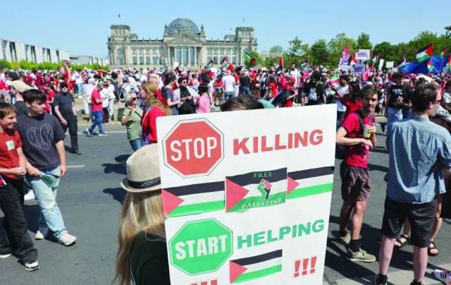جيش الاحتلال ينسف 10 منازل فلسطينية شرقي غزة