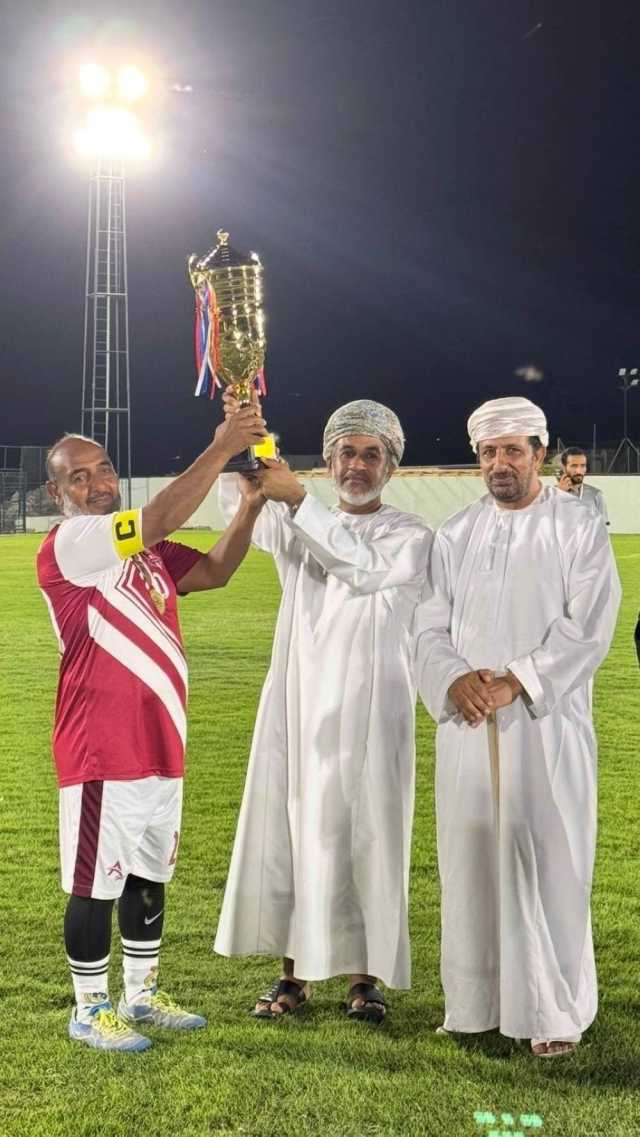 العقير يحصد بطولة الصحراء لقدامى اللاعبين ببهلا