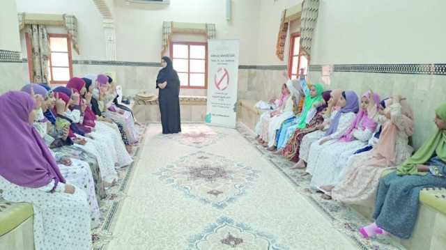 محاضرة توعوية بالقابل للحد من استخدام البلاستيك