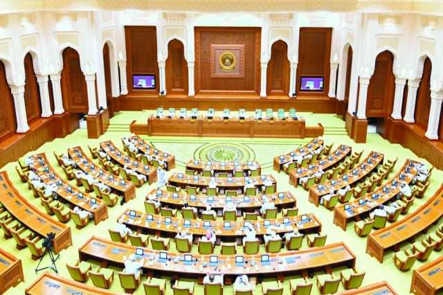 وزير التجارة والصناعة يلقي بيانا أمام الشورى الأربعاء