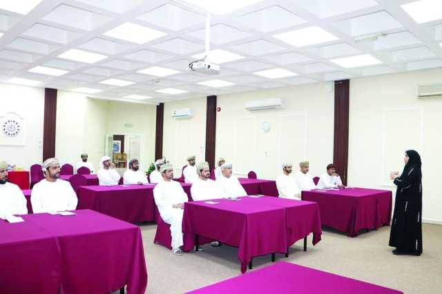 جلسة تعريفية في محافظة مسندم حول البرنامج التحفيزي وسوق الشركات الواعدة