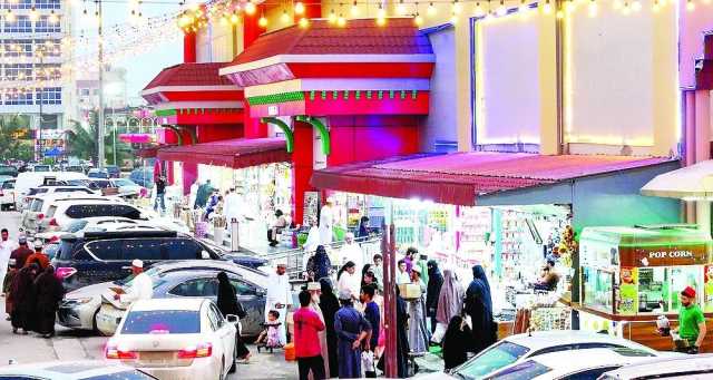 خريف ظفار ينعش الحركة التجارية والسياحية ويدعم الاقتصاد الوطني