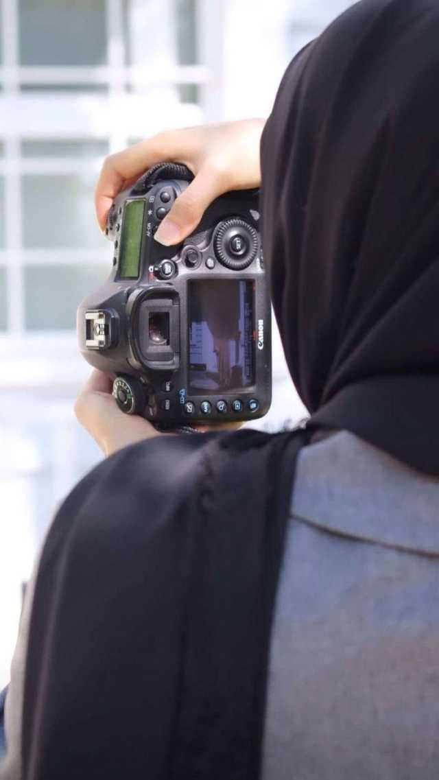مريم الجامعية تحول شغف التصوير إلى مشروع ناجح