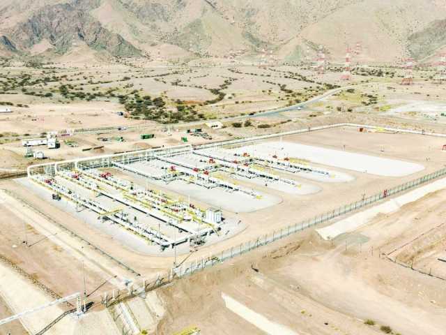تنفيذ خط أنابيب ربط إمدادات الغاز بين عبري وصحار