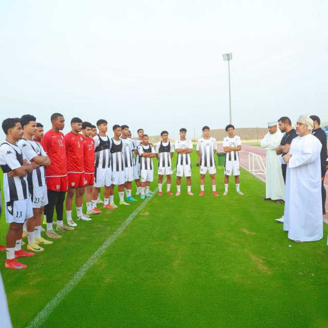 تدريبات بدنية وفنية مكثفة لأحمر الشباب استعدادا لكأس الخليج