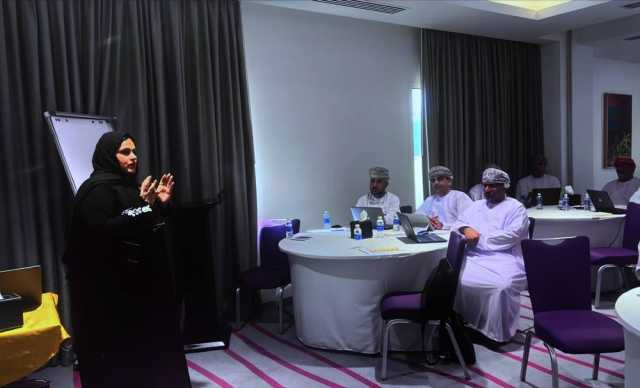 التدريب على منظومة الرصد التربوي الإلكترونية بشمال وجنوب الباطنة