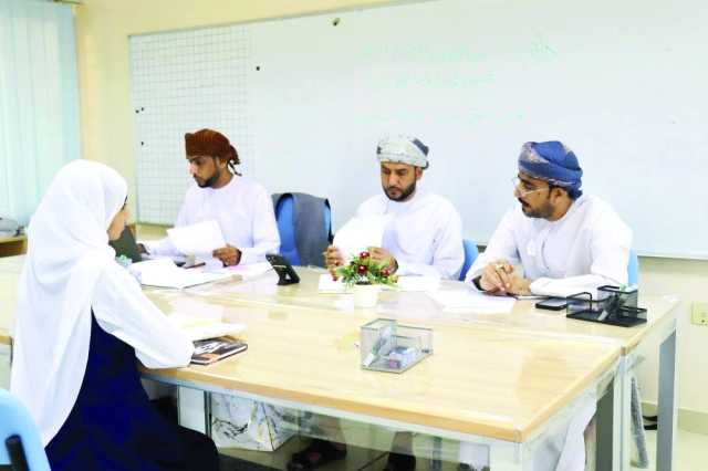 انطلاق منافسات البرنامج الوطني للقراءة في شمال الباطنة