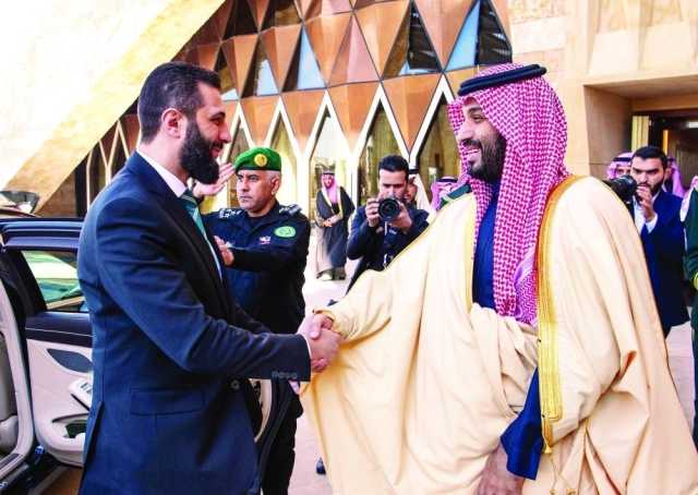 الشرع يواجه تحديات المرحلة الانتقالية السورية