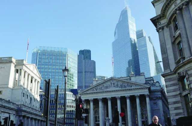 تباطؤ التضخم في بريطانيا إلى 2.8% في فبراير