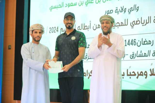 العروبة يكرم فرق قدم الشاطئية واليد للصالات