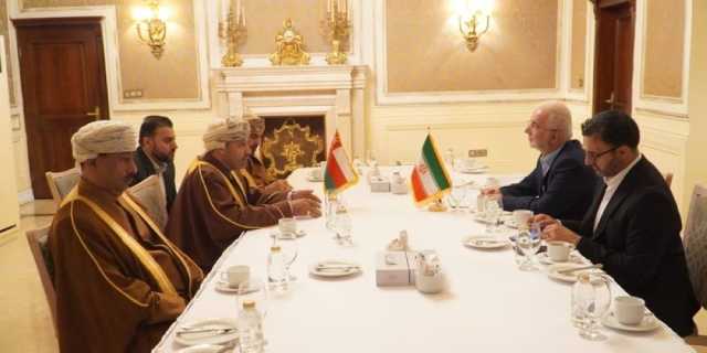 وزير الداخلية يبحث مع نظيره الإيراني سُبل تعزيز التعاون