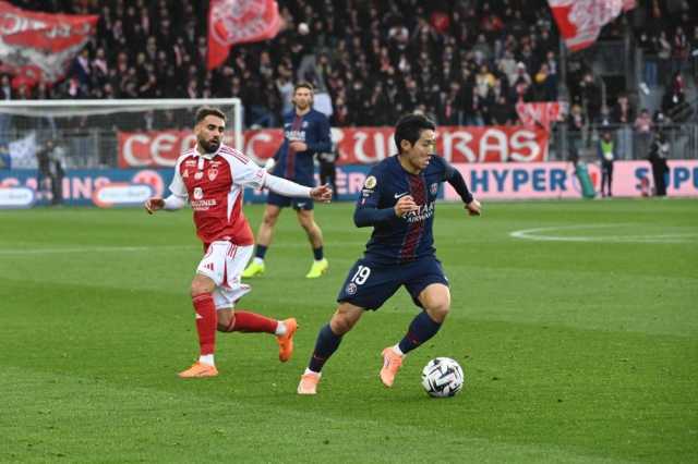 باريس سان جرمان يقاوم أطماع 5 أندية في اعتلاء قمة الدوري الفرنسي