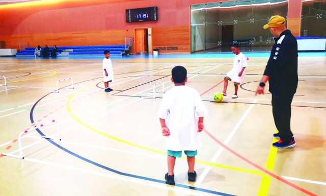 مناشط متنوعة في اليوم الرياضي لذوي الإعاقة بصلالة