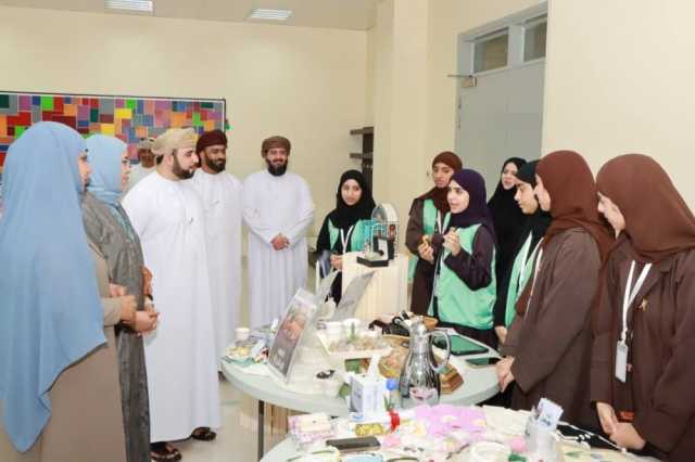 بدء التقييم النهائي لبرنامج عُمان وجهتي للشركات الطلابية بتعليمية شمال الباطنة