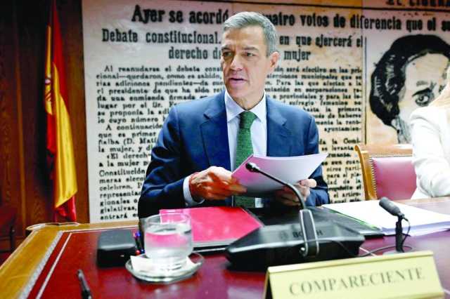 رئيس الوزراء الإسباني يمثل أمام لجنة تحقيق في مجلس الشيوخ