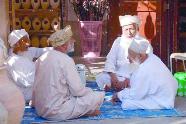 181,241 من كبار السن العُمانيين في عام 2024 بارتفاع 4% عن العام السابق