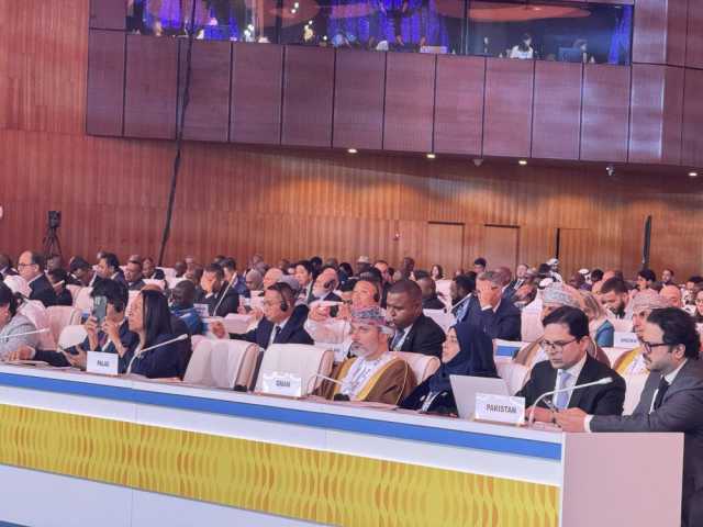 سلطنة عُمان تستعرض جهودها في تحقيق الرعاية الاجتماعية بالدوحة