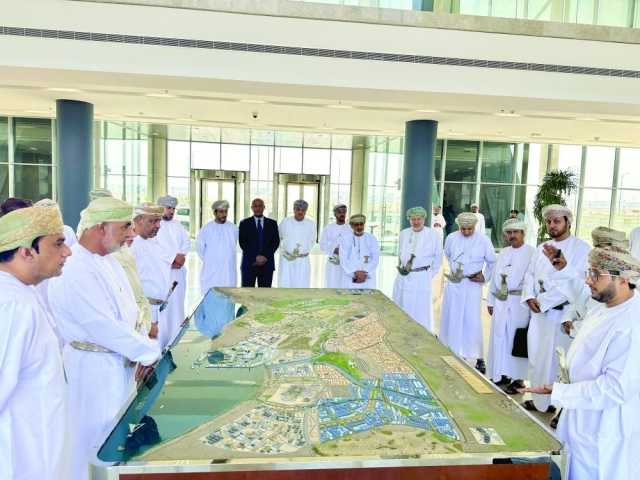 اقتصادية الدولة تطّلع على المشاريع الاستثمارية في منطقة الدقم