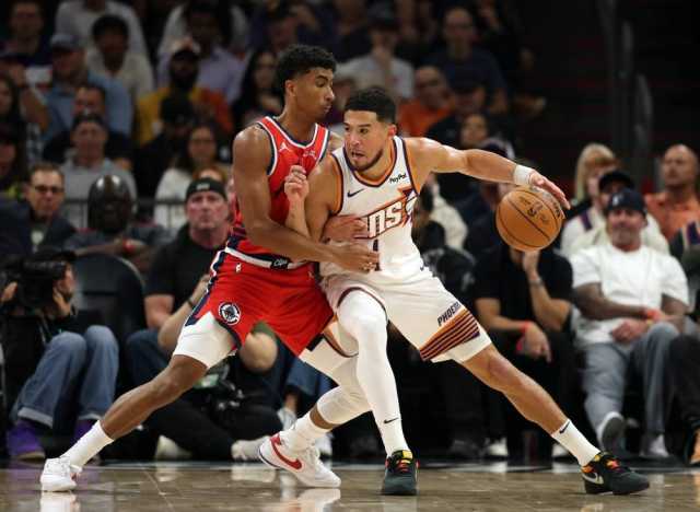 صنز يستعيد توازنه ويلحق الخسارة الثالثة تواليا بكليبرز