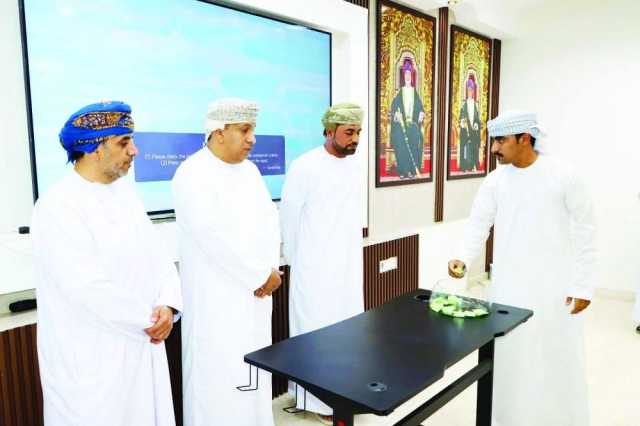 سحب على ٤٠ قطعة أرض لإقامة عزب تجميعية لمربي الماشية بعبري