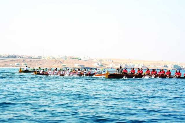 ختام السباق الوطني للقوارب التقليدية بصور