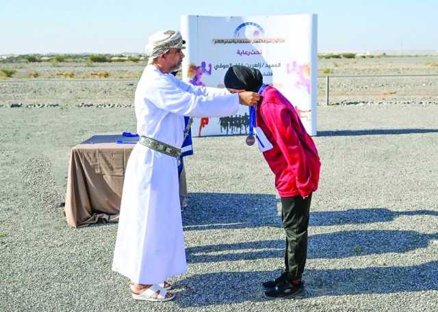 53 فريقا في سباق ماراثون الشرطة لألعاب القوى