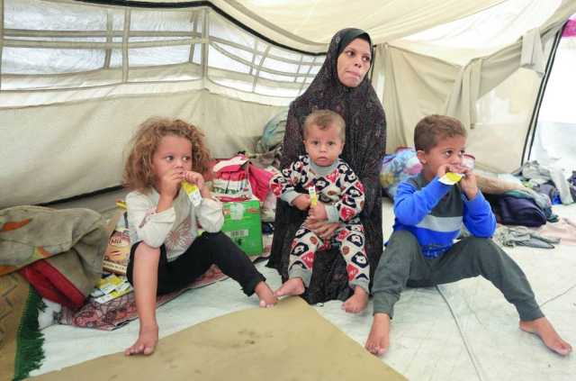 مرضى غزة بين حصارٍ طبي ونزوحٍ لا ينتهي