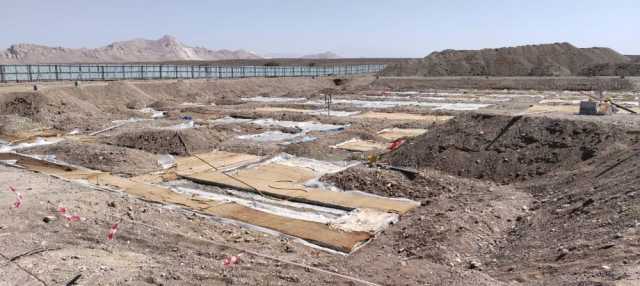 تواصل الأعمال الإنشائية لمركز الدريز الصحي بعبري