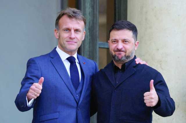 ماكرون وزيلينسكي يوقعان إتفاق تسليح وصفته كييف بـالتاريخي