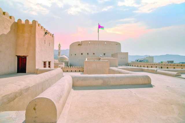 عُمان خلال فترة صدر الإســـلام والعصر الأموي والعباسي