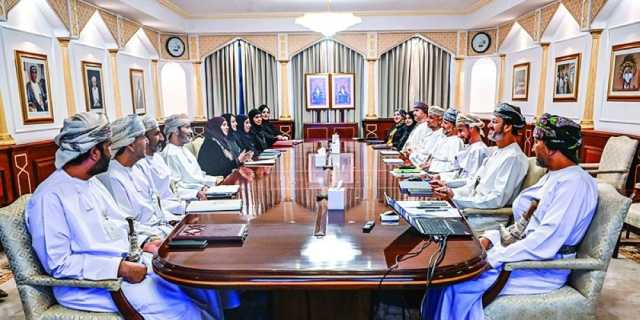 جامعة السلطان قابوس والتنمية الاجتماعية تبحثان تفعيل التعاون المشترك