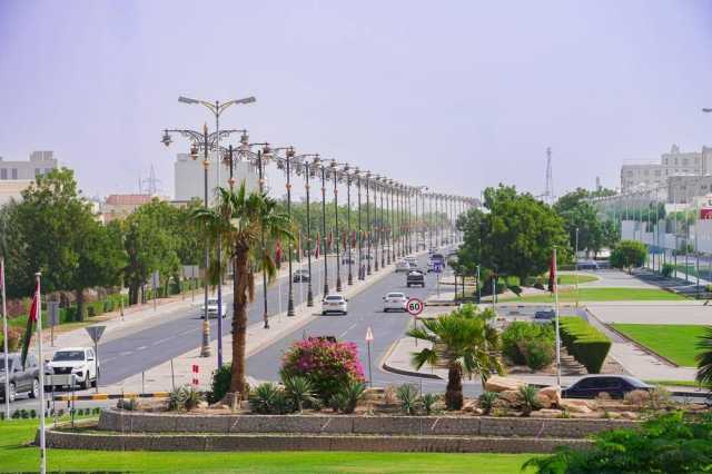 محافظةُ البريمي.. مشروعاتٌ استراتيجيّةٌ وحراكٌ اقتصاديٌّ مزدهرٌ