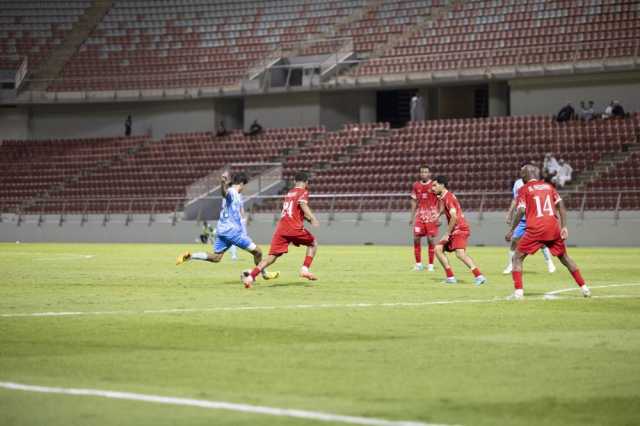 المصنعة يتغلب على صلالة بثنائية في الدرجة الأولى