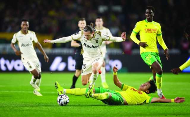 لنس يعزز صدارته وسان جرمان يستعيد توازنه بخماسية