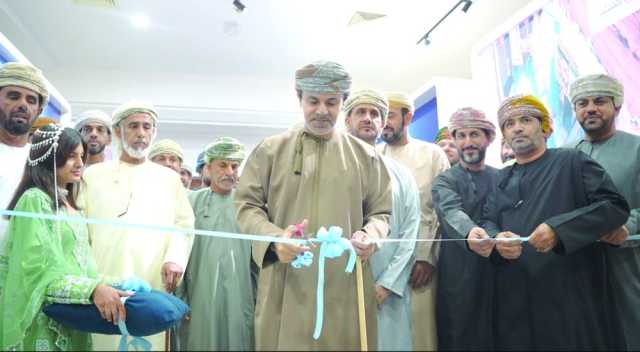 افتتاح مركز المعلومات السياحي ببوابة محافظة البريمي