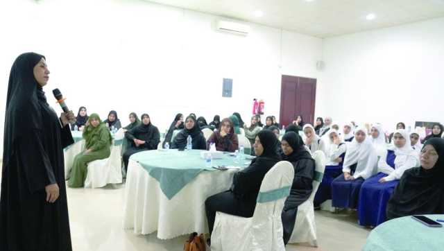 قري عينا لقاء حواري يسلط الضوء على المنظومة التشريعية لتمكين المرأة في الداخلية