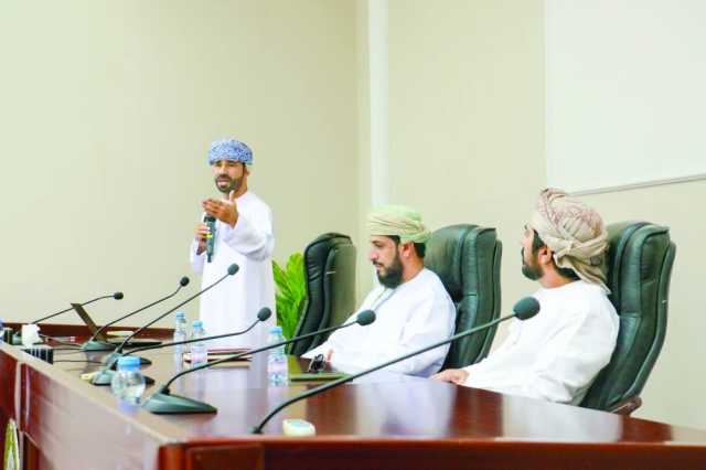 الأكاديمية السلطانية للإدارة تنفذ حلقة عمل بمسندم